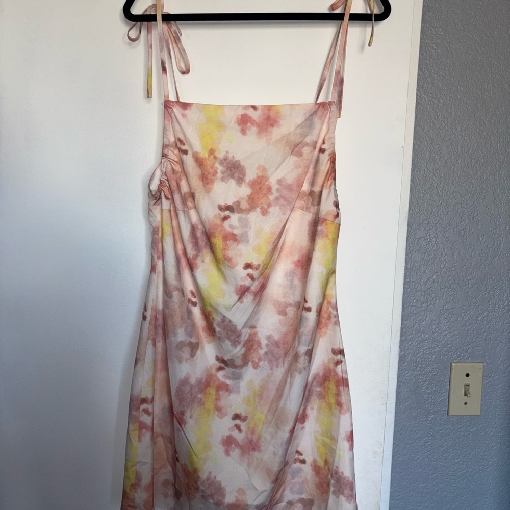 Cider Pastel Floral Midi Dress